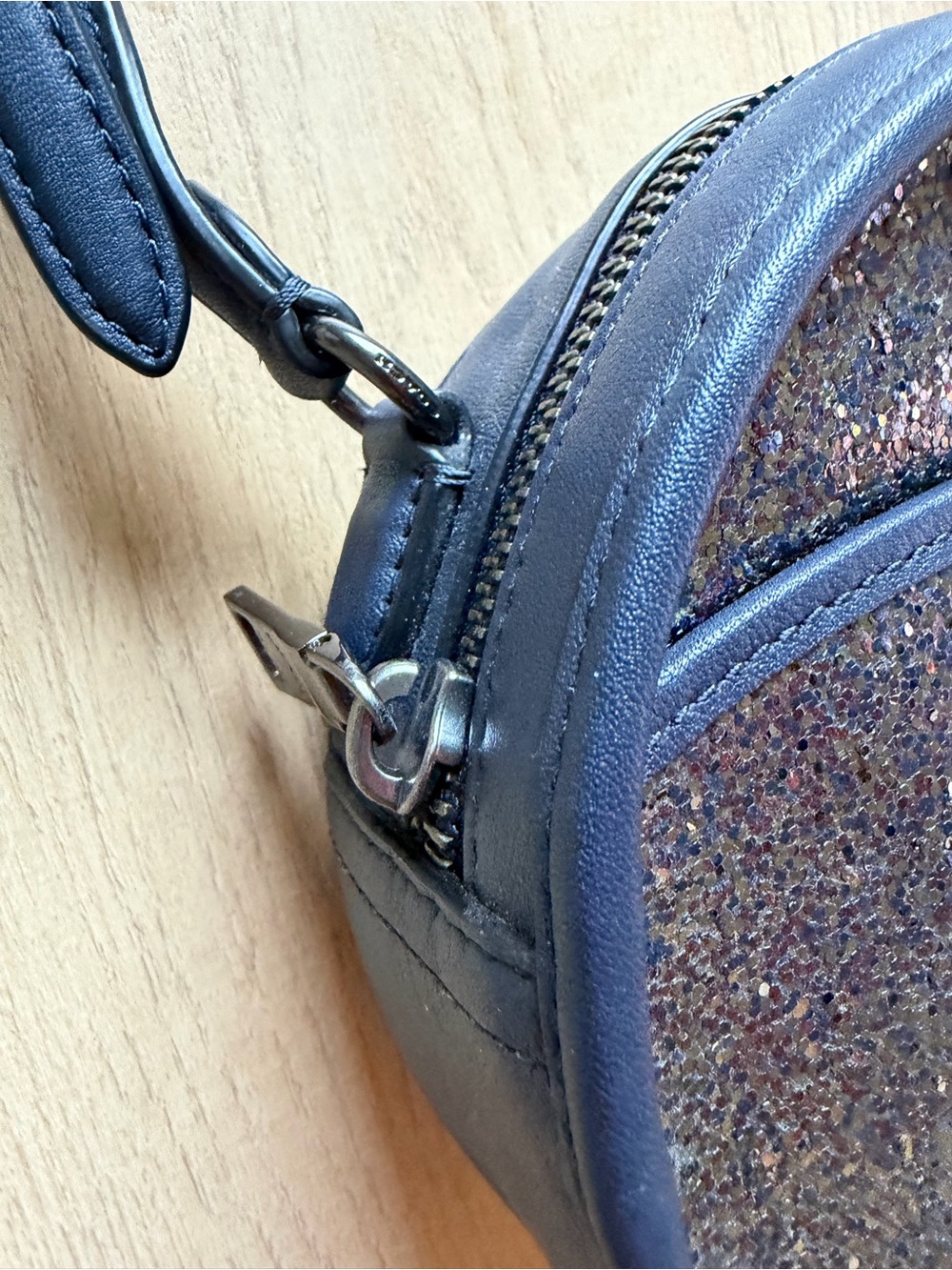 Coach Round Crossbody Canteen Bag in Navy with Glitter Front - Picture 5 of 10